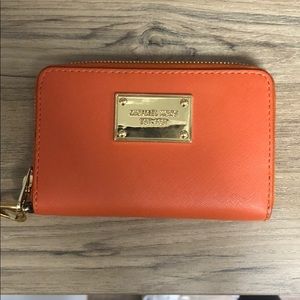 Michael Kors Wristlet Wallet
